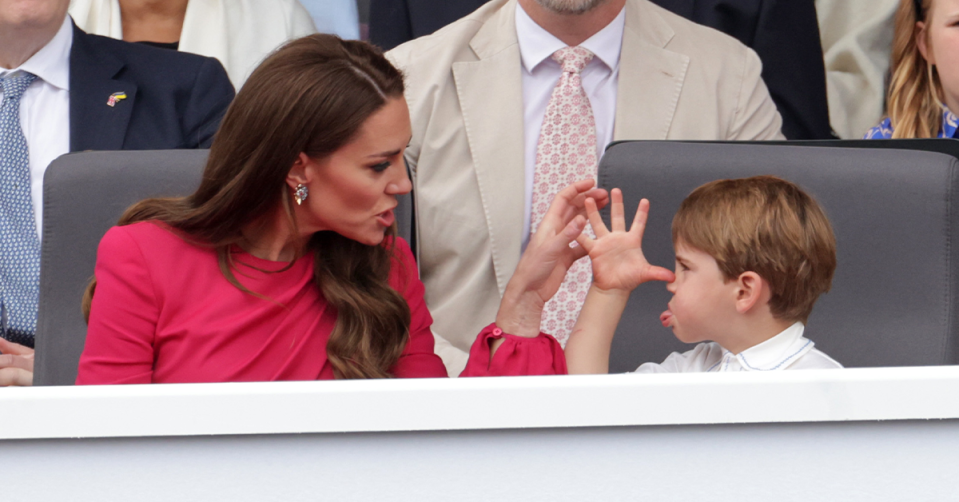 Prince Louis shushing his mother Kate Middleton.