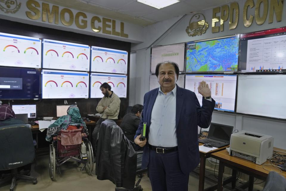 Syed Naseem Ur Rehman Shah, director of Punjab's Environment Protection Department, speaks in a monitoring room, called the Smog Cell, in Lahore, Pakistan, Thursday, Jan. 11, 2024. Shah, is proud of local achievements to fight air pollution. (AP Photo/K.M. Chaudary)