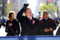 <p>New York Governor Andrew Cuomo marches in the Veterans Day parade in New York City on Nov. 11, 2017. (Photo: Gordon Donovan/Yahoo News) </p>