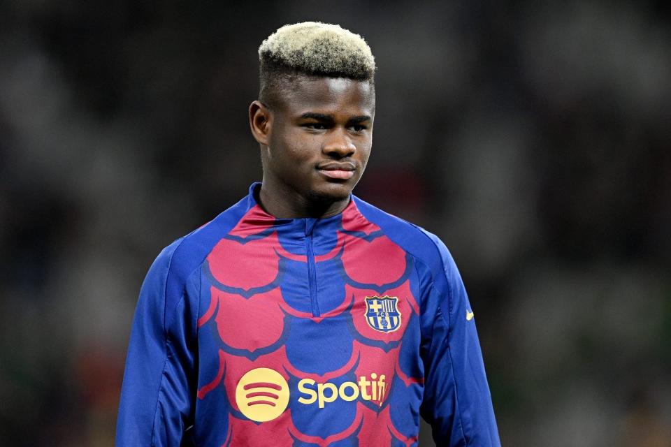 Barcelona ready to cash in on three central defenders, including young prodigy – report