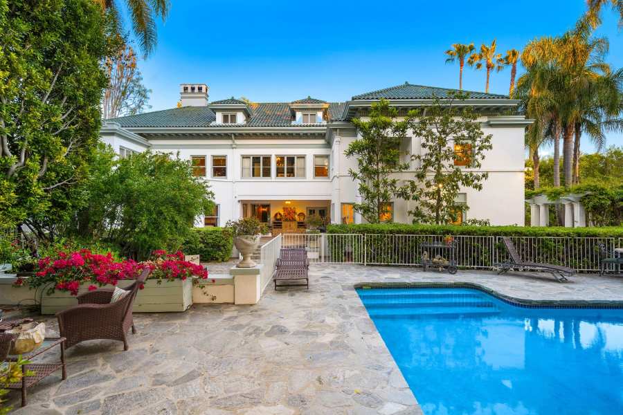 A Los Angeles mansion once owned by Muhammad Ali is up for auction. (Concierge Auctions)