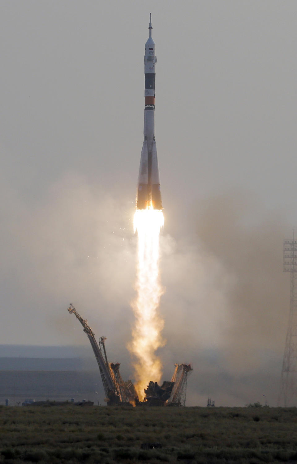 Soyuz capsule blasts off for the International Space Station