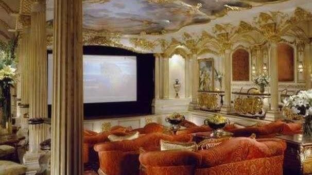 Le Belvedere's movie palace