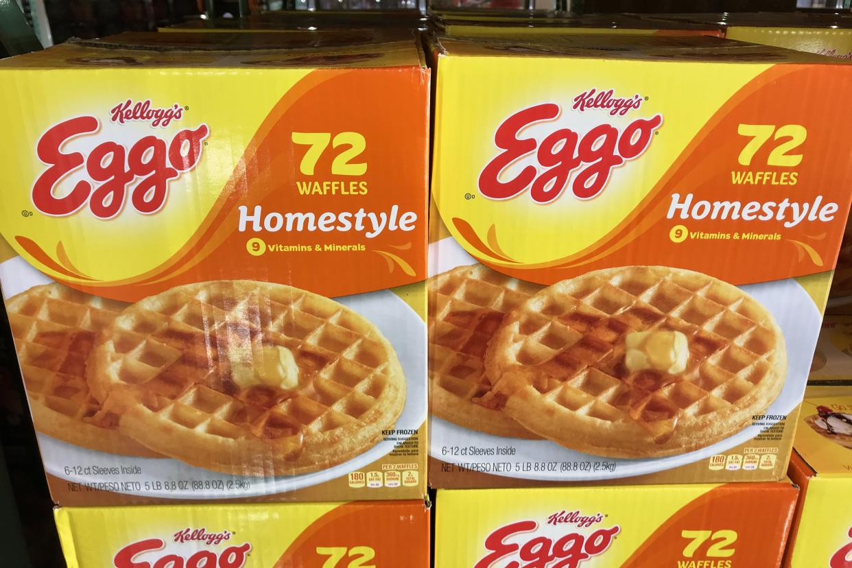 Eggo Homestyle Frozen Waffles