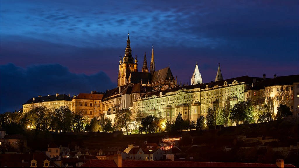 El Castillo de Praga de noche