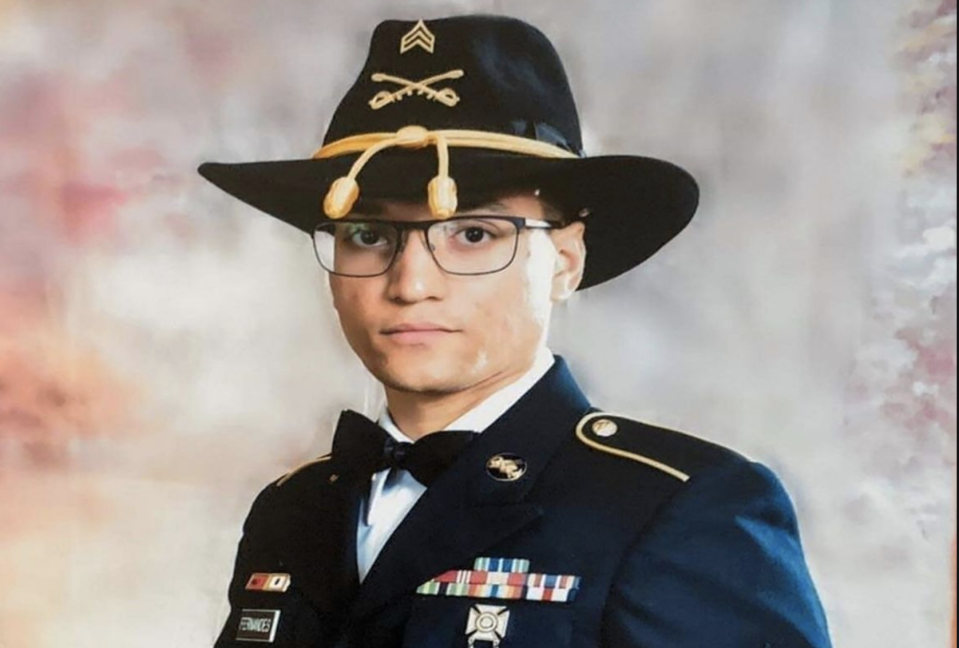 Elder Fernandes (US Army)