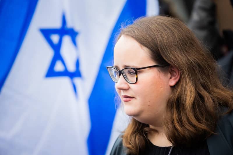 Ricarda Lang, Federal Chairwoman of Alliance 90/The Greens, takes part in a silent protest organized by an initiative for the safety of Jewish students at Freie University Berlin. Christoph Soeder/dpa