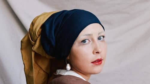 best teen halloween costumes girl with the pearl earring