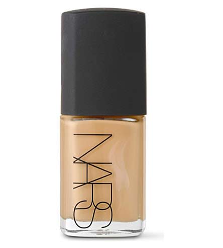 Nars-sheer-glow-foundation