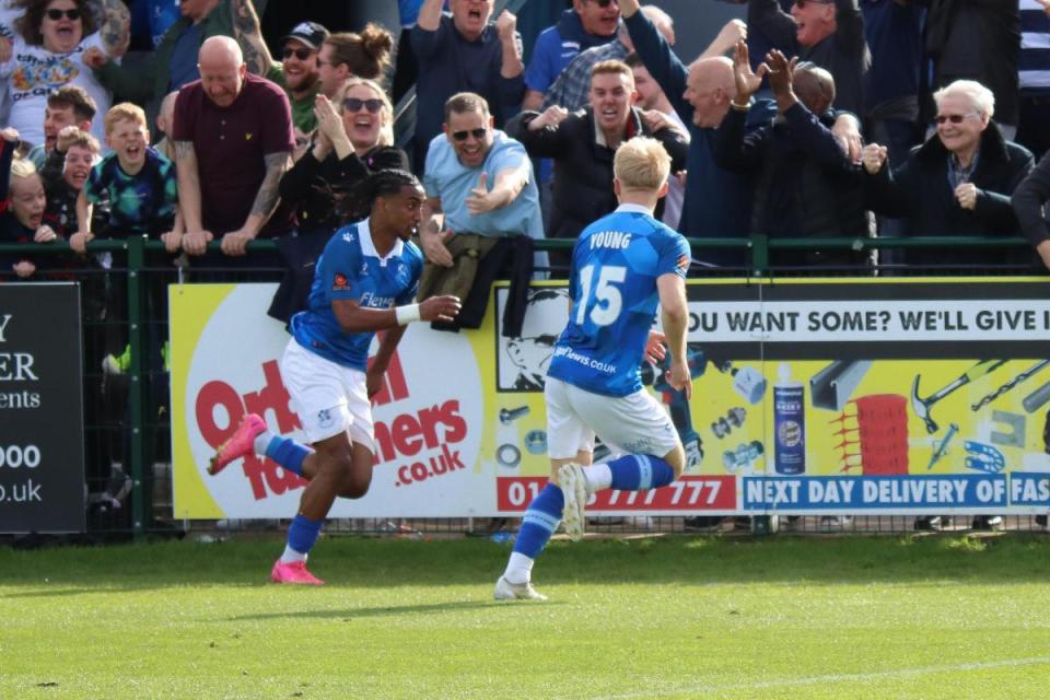 Dillon Da Silva celebrates his winner for Wealdstone <i>(Image: Jon Taffel)</i>