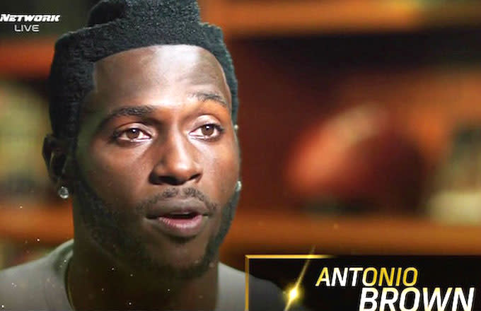 Antonio Brown sports unique haircut, gets compared to Lego Man