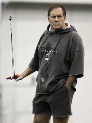 Report: Bill Belichick-Worn Hoodie Sold At Auction For $4,404 - CBS Boston