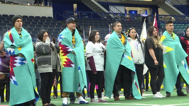 Sask. Rush star Jeremy Thompson (and his brothers) offer inspiration to 800 Indigenous children