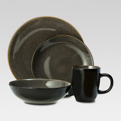 3) Belmont Dinnerware Set