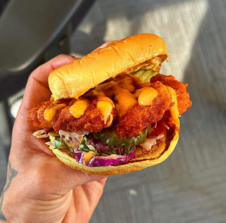 Dave’s Hot Chicken has added Cauliflower Sliders and Bites to its menu for a limited time.