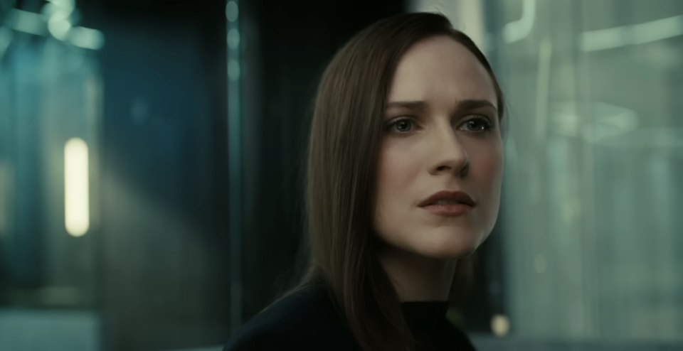 a woman looking concerned in &quot;Westworld&quot;