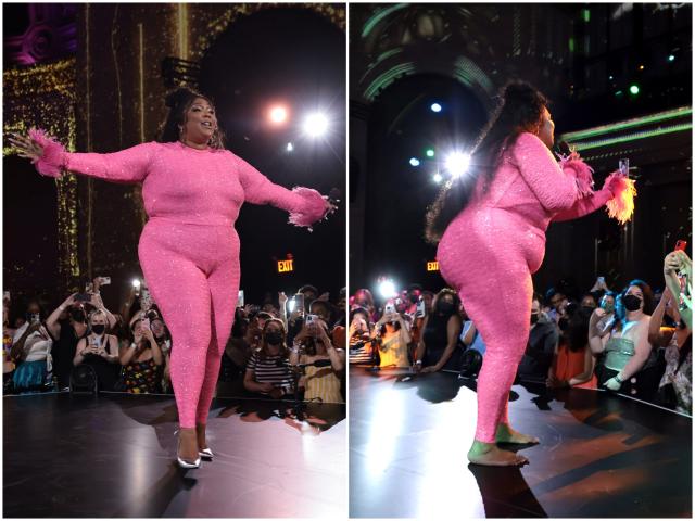 Lizzo Shines in Gold Bodysuit on Stage at NYC Concert!: Photo 4359719, Lizzo Photos