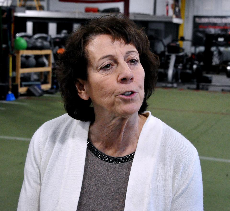 Linda Thompson recalls the day she nearly lost her life after suffering cardiac arrest at Tillison Fitness Warehouse. Others at the gym used an AED device to save her.