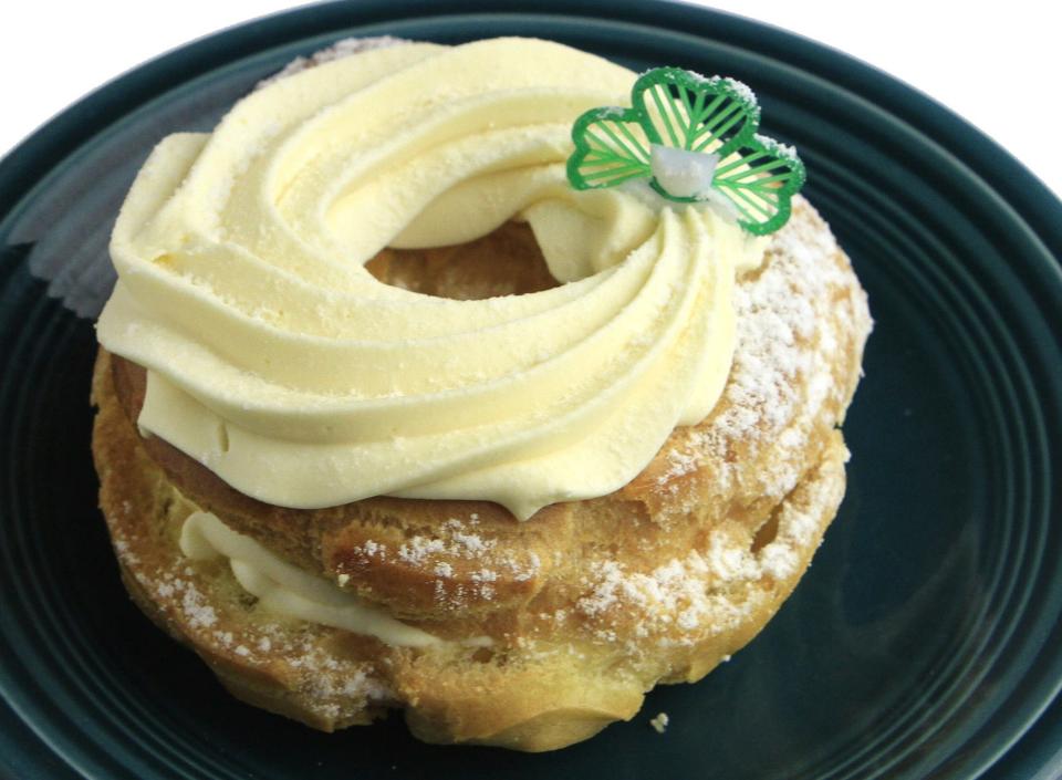 LaSalle Bakery offers traditional and Irish Cream zeppole at their two locations in Providence.