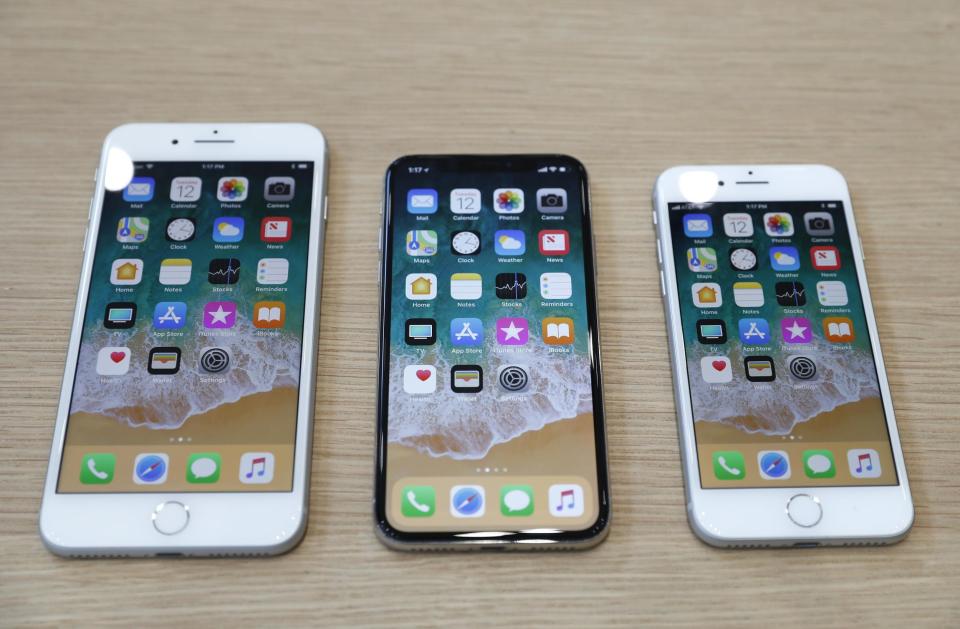 (L-R) iPhone 8 Plus, iPhone X and iPhone 8 models are displayed during an Apple launch event in Cupertino, California, U.S. September 12, 2017: REUTERS/Stephen Lam