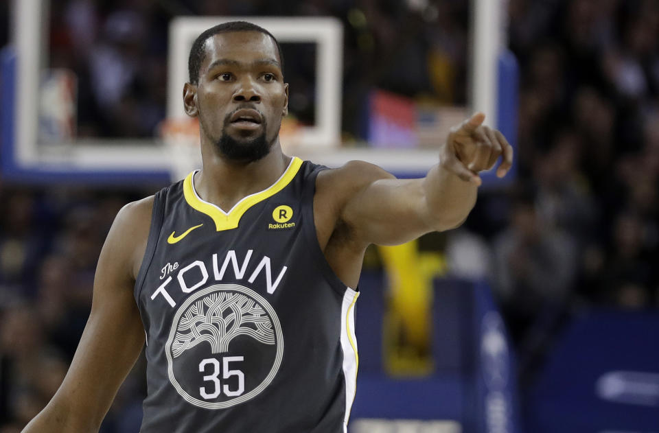 Kevin Durant has no problem poking fun at himself. (AP Photo)