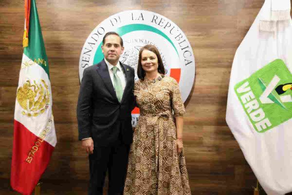 Nuvia Mayorga se paso a la bancada del Verde