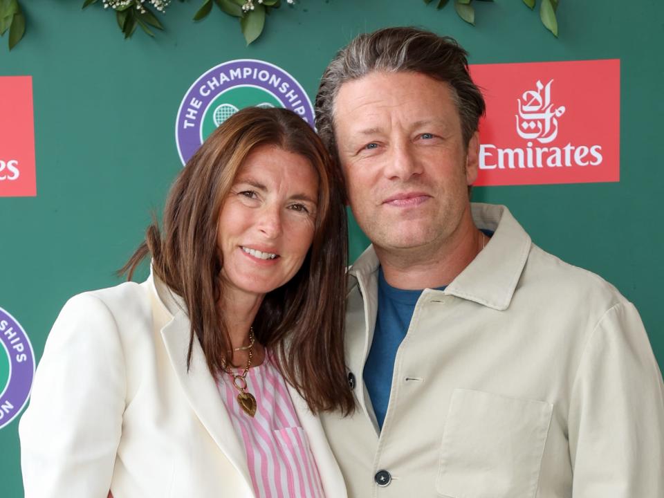 Jools Oliver and Jamie Oliver. (Getty)