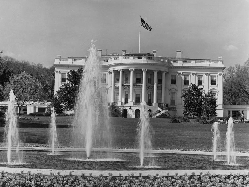 A black and White photo of the White House in 1955