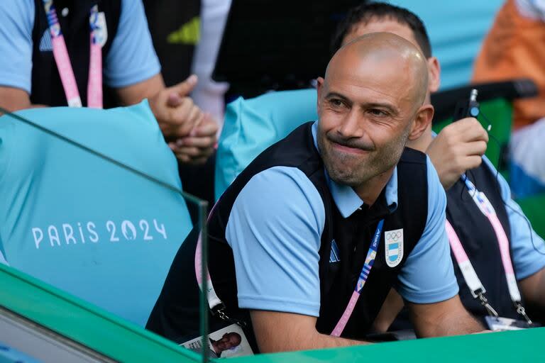 Javier Mascherano, doble medallista dorado como futbolista, ahora conduce a la selección Sub 23