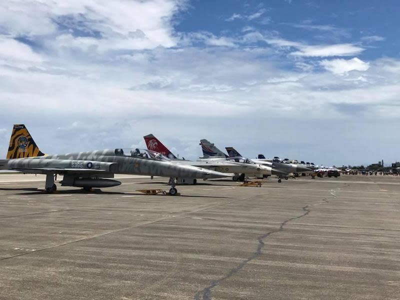 台東志航基地驚傳戰鬥機墜海起火。示意圖。（翻攝自中華民國空軍臉書）