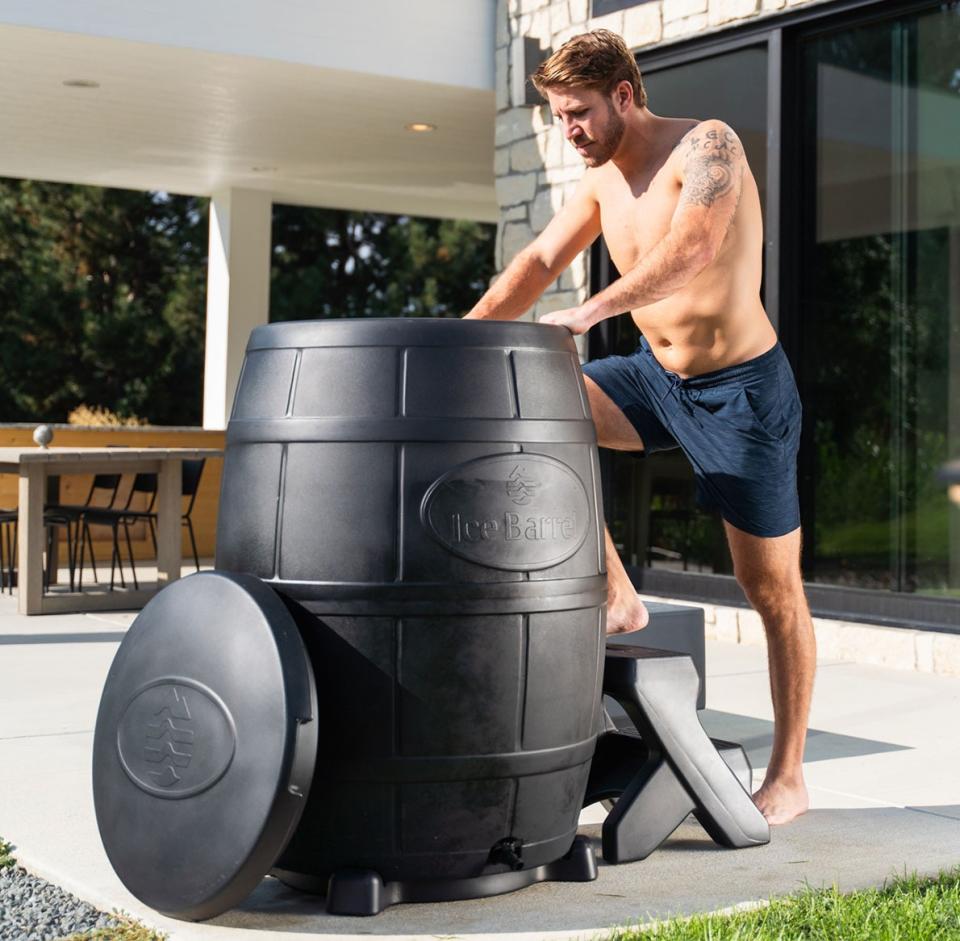 The Best Ice Baths for Cold Water Recovery in 2022
