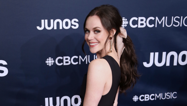 tessa virtue abs