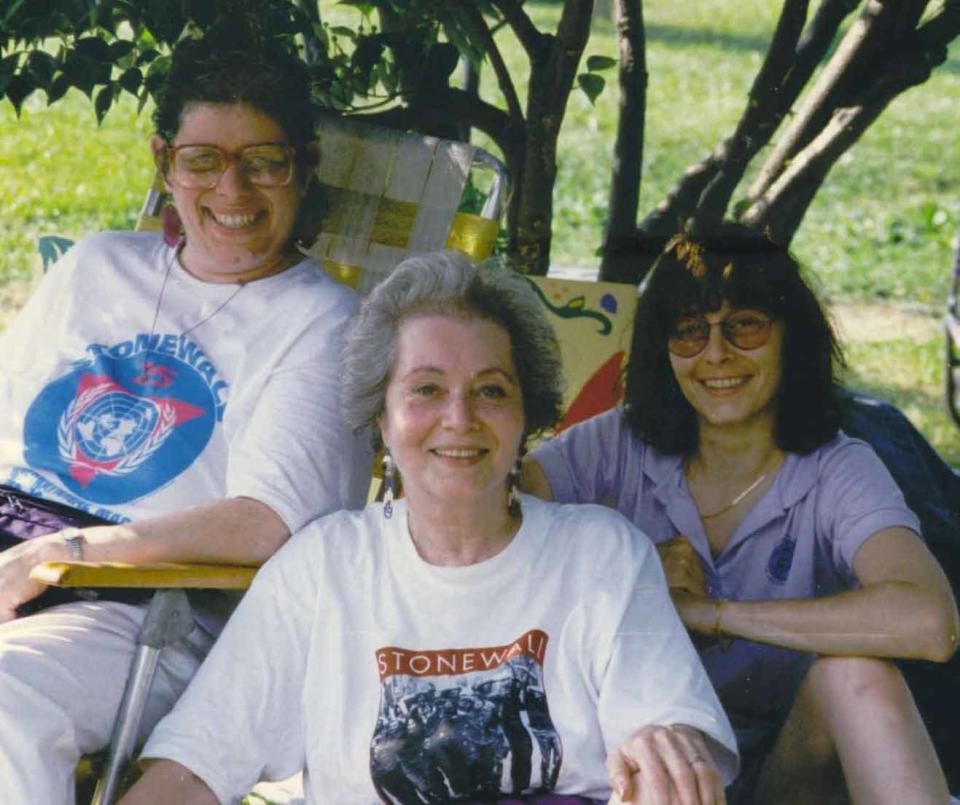 Frances Goldin with her daughters. (Photo: Courtesy of Frances Goldin.)