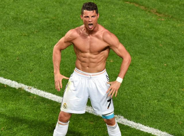 Cristiano Ronaldo Challenges David Beckham As Hottest Underwear Model  (VIDEO, PHOTOS)