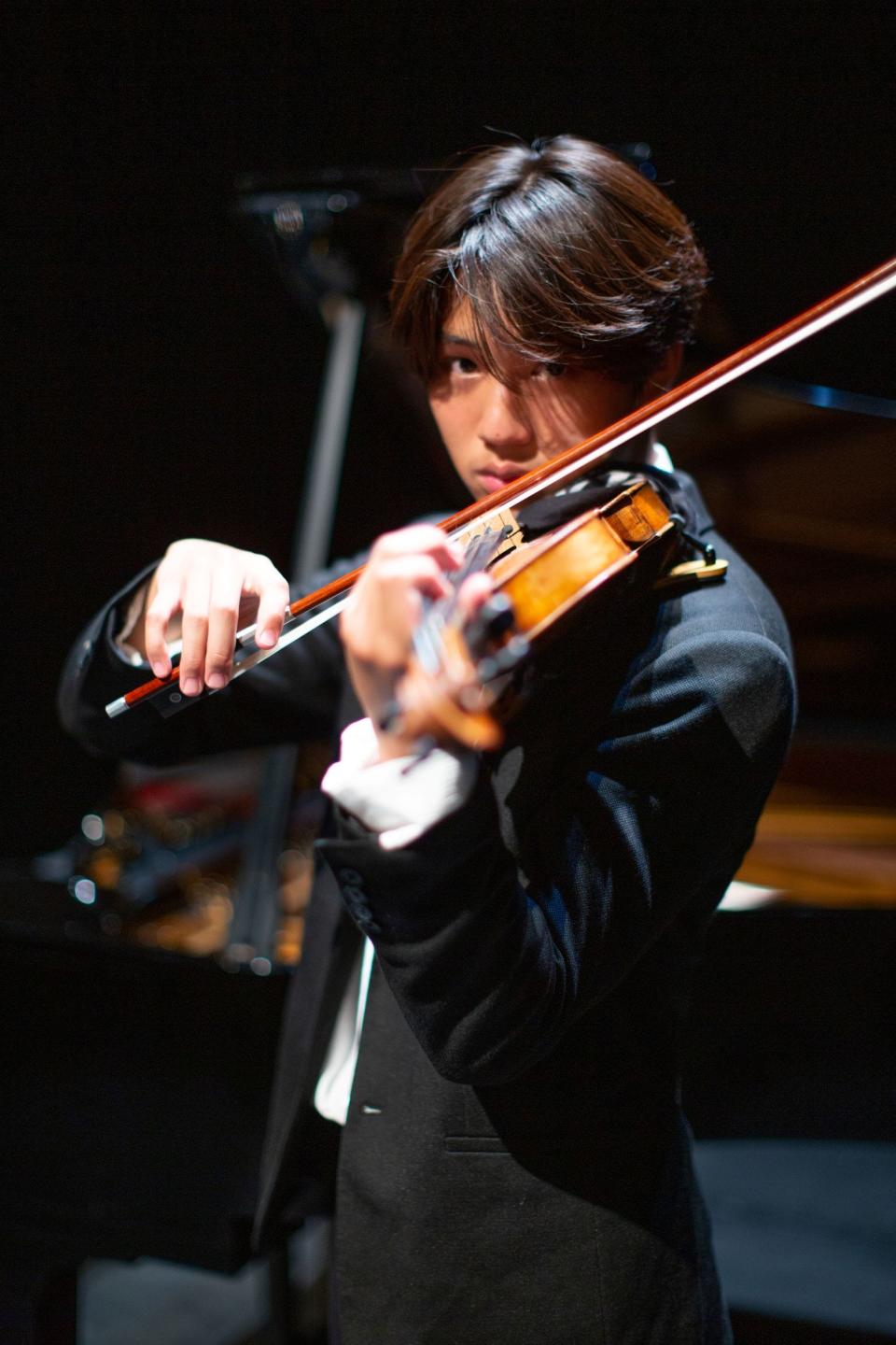 Sean Jang, Young Artist Competition winner and soloist on June 5, 2022.
