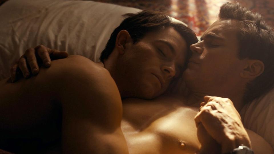 Matt Bomer and Jonathan Bailey in Fellow Travelers