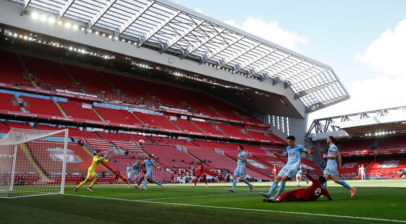 Premier League - Liverpool v Burnley