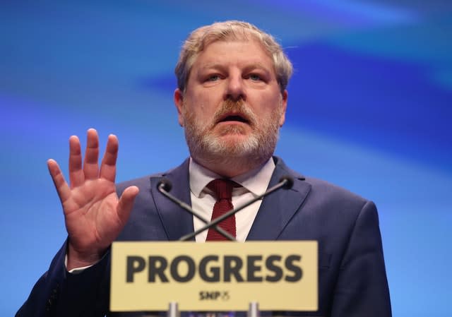 Angus Robertson