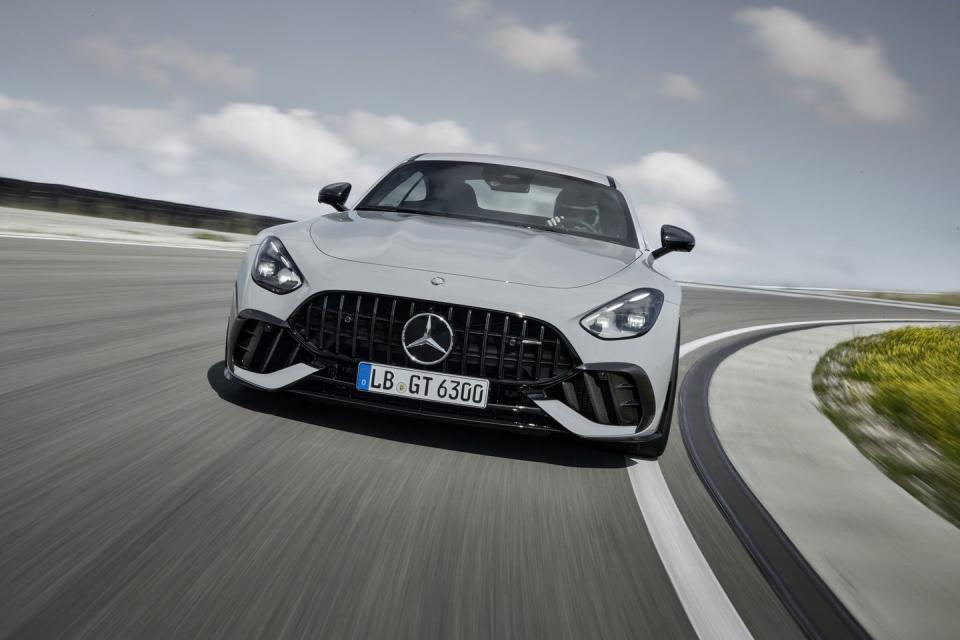 2025 mercedesamg gt63 pro 4matic