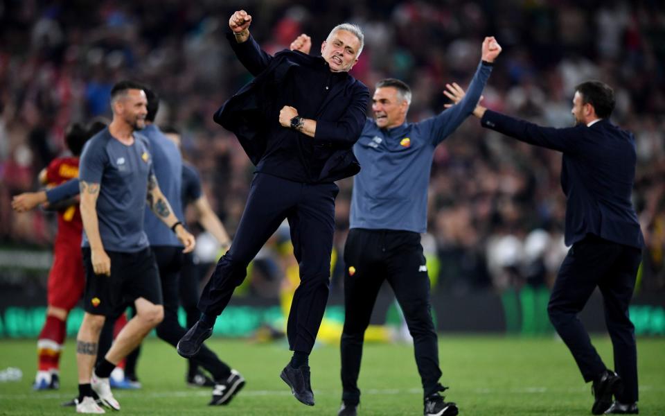 Jose Mourinho, Head Coach of AS Roma celebrates winning the UEFA Europa Conference League during the UEFA Conference League fina - GETTY IMAGES