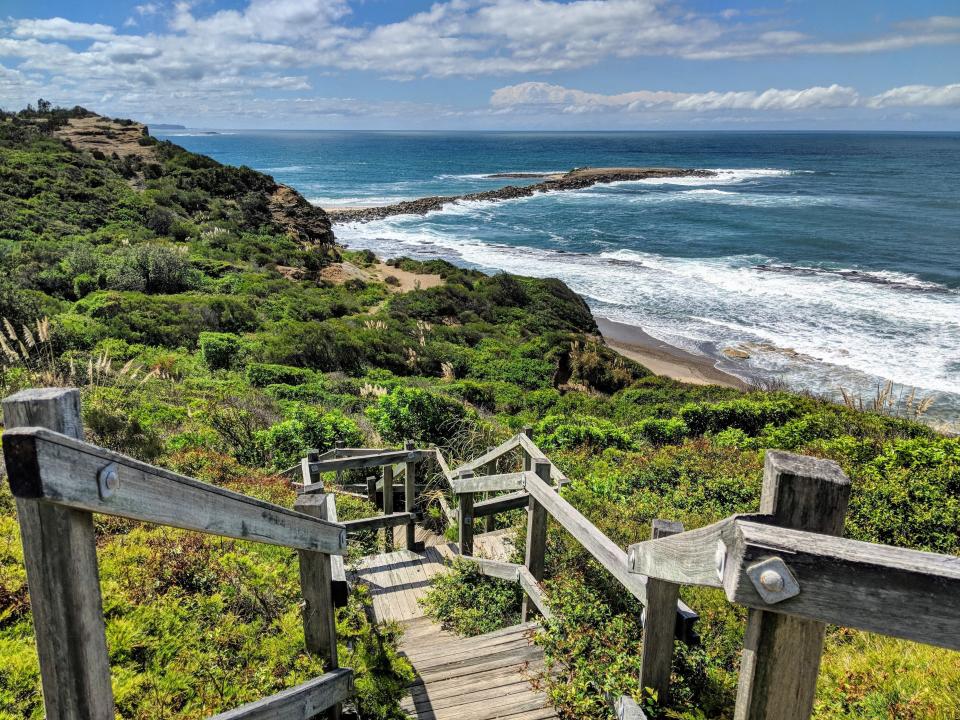 Caves Coastal track in Lake Macquarie