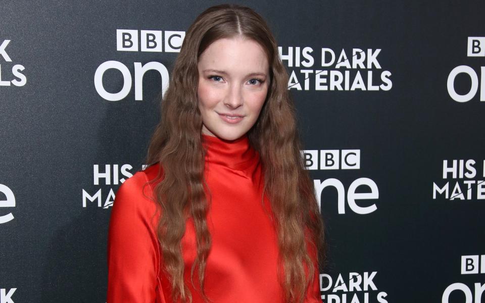 Morfydd Clark (32) verkörpert die junge Elbenherrin Galadriel.  (Bild: 2019 Mike Marsland / WireImage / Getty Images)