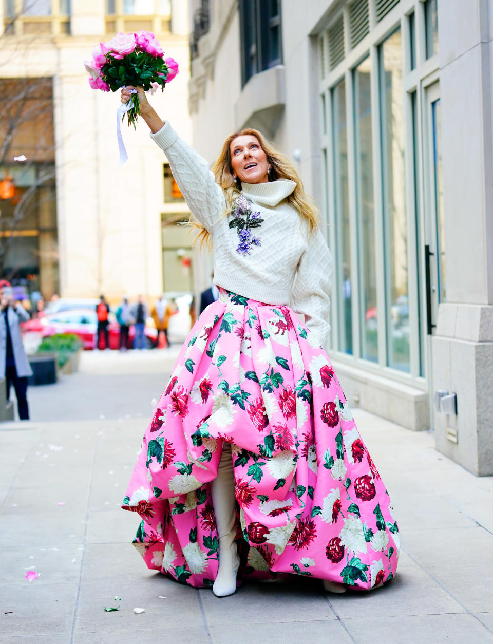 Dion was ready for spring on March 8, 2020 in New York, while wearing a bright floral look created by Oscar de la Renta. (Photo by Gotham/GC Images)