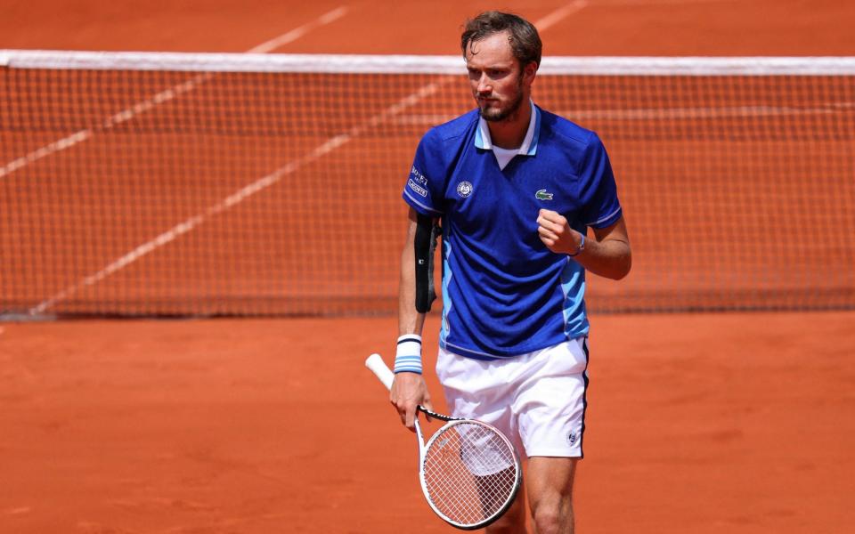 Medvedev celebrates winning at French Open 2022 - Thomas Samson/AFP