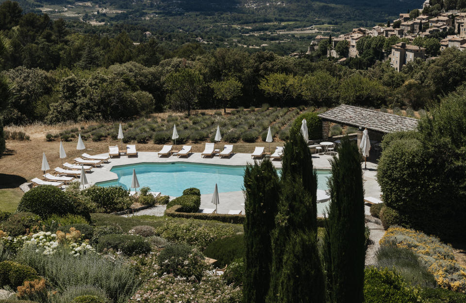 Piscine du domaine Capelongue