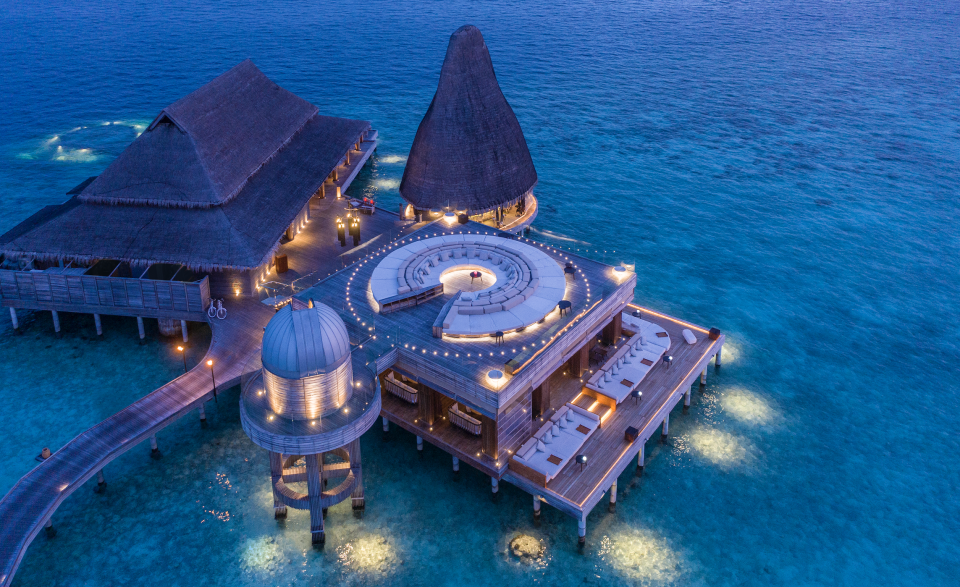 Anantara Kihavah Maldives Villas - Observatory - Maldives - Resort