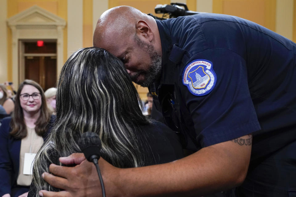 U.S. Capitol Police Sgt. Harry Dunn greets Wandrea 