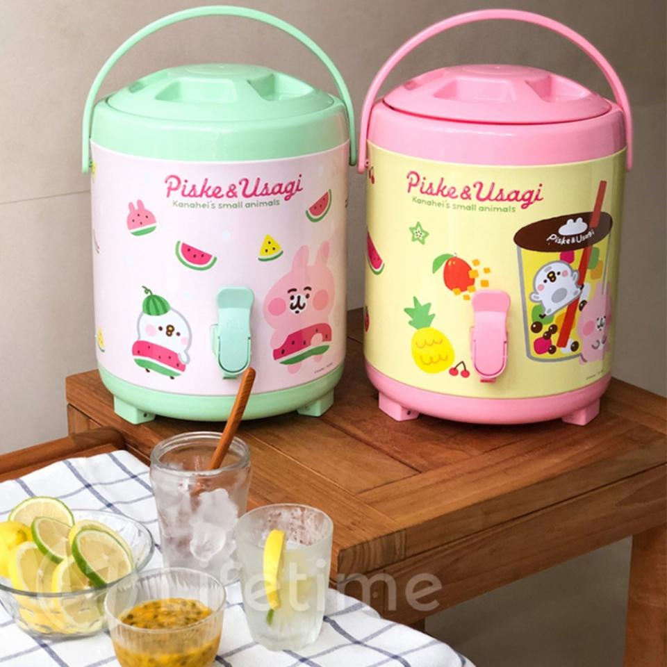 ▲卡娜赫拉行動飲料桶，一款兩種馬卡龍色系。（ 圖片來源：Yahoo購物中心）
