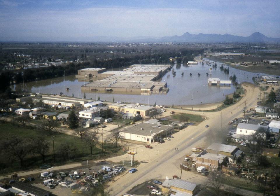 The Peach Tree Mall, just south of Marysville, flooded in February 1986 after a levee on the Yuba River failed.