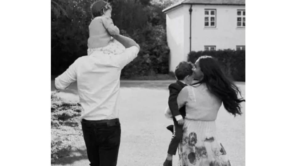 Prince Harry carried Lilibet on his shoulders